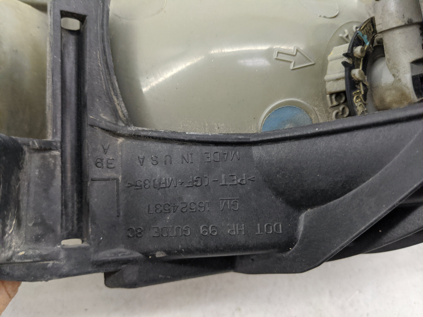 1999 Silverado 1500 Passenger Right Oem Head Light Headlight Lamp - Oemusedautoparts1.com