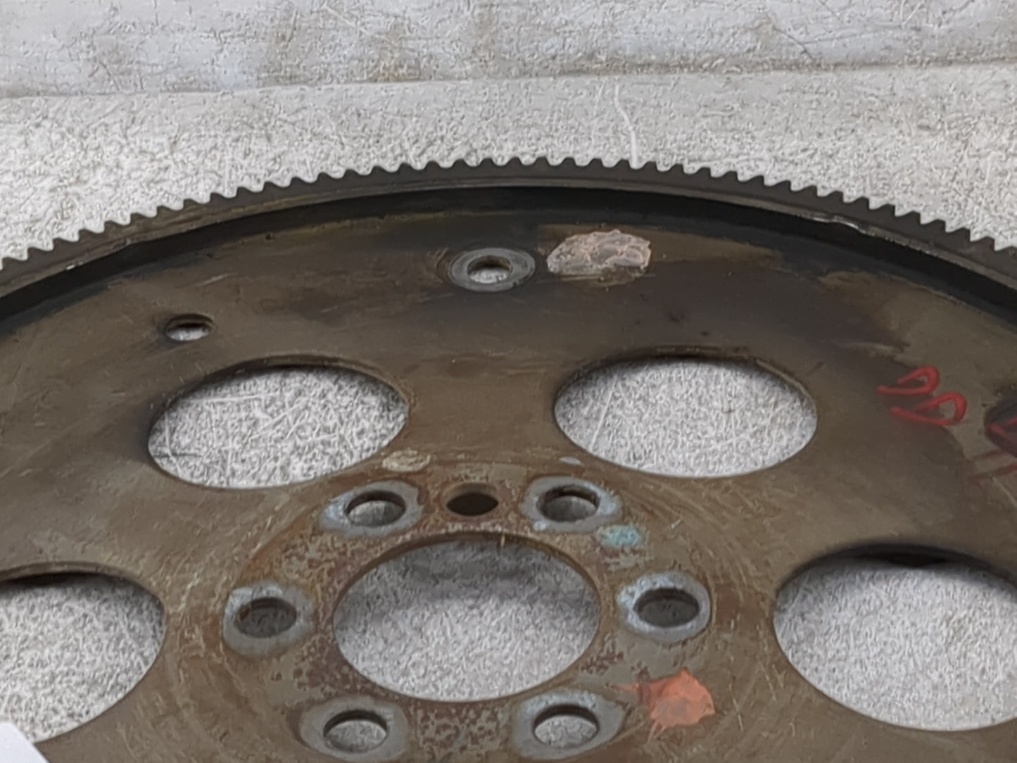1999-2013 Chevrolet Silverado 1500 Transmission Flywheel Flexplate P/N:3055H41 Fits OEM Used Auto Parts - Oemusedautoparts1.