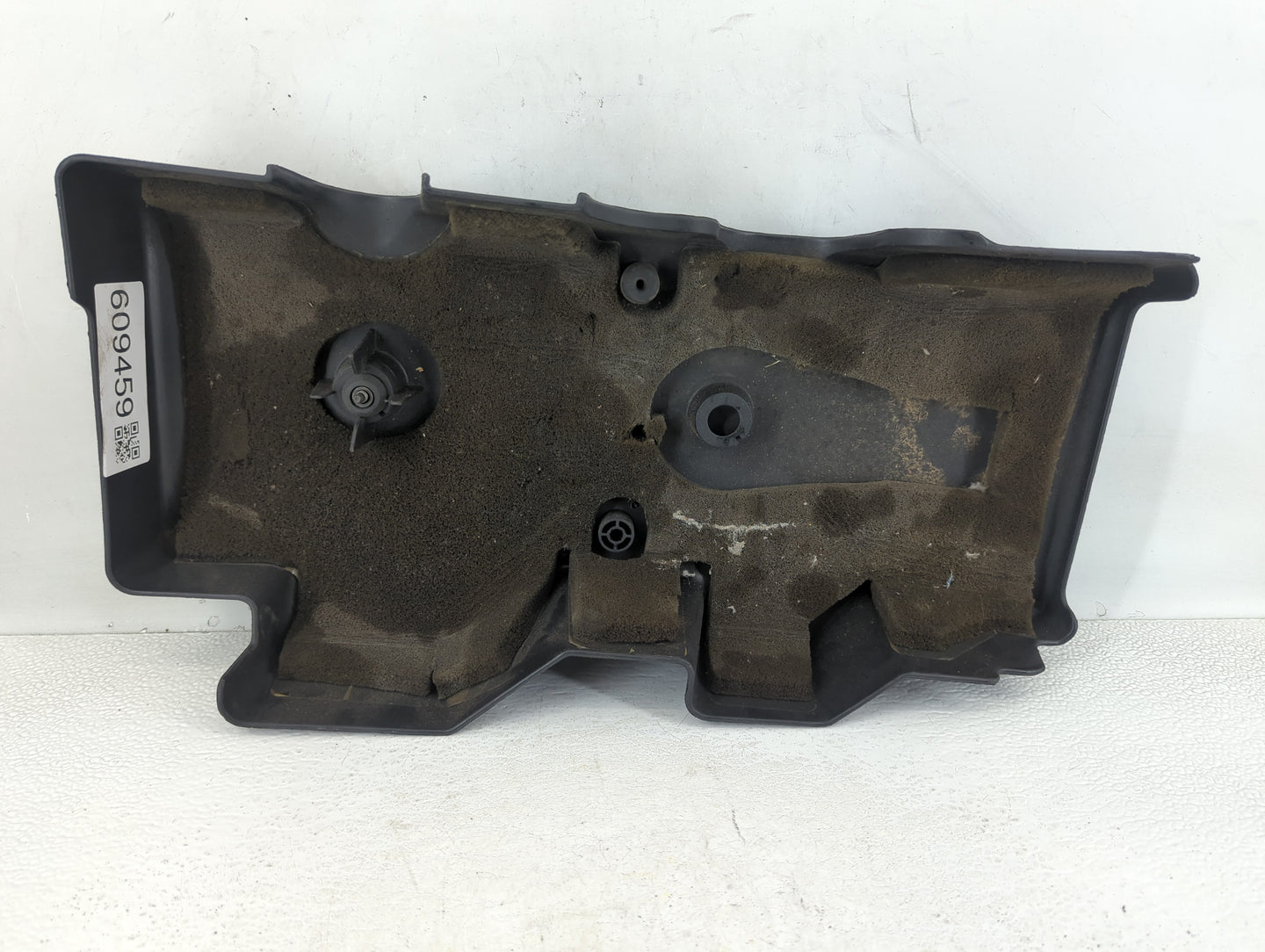 1999 Chevrolet Silverado 1500 Engine Cover - Oemusedautoparts1.com