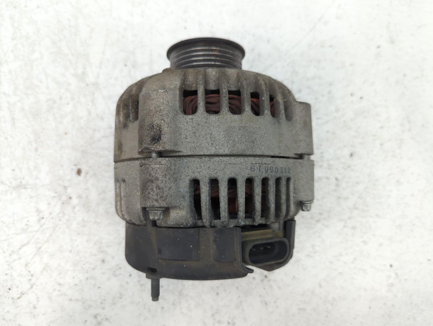 1999 Chevrolet Silverado 1500 Alternator Replacement Generator Charging Assembly Engine OEM Fits OEM Used Auto Parts - Oemus