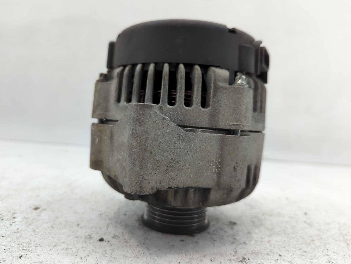 1999 Chevrolet Silverado 1500 Alternator Replacement Generator Charging Assembly Engine OEM Fits OEM Used Auto Parts - Oemus