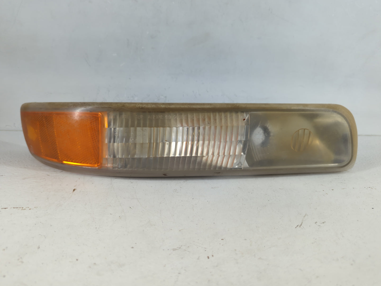 1999-2002 Chevrolet Silverado 1500 Passenger Right Oem Front Light Lamp - Oemusedautoparts1.com