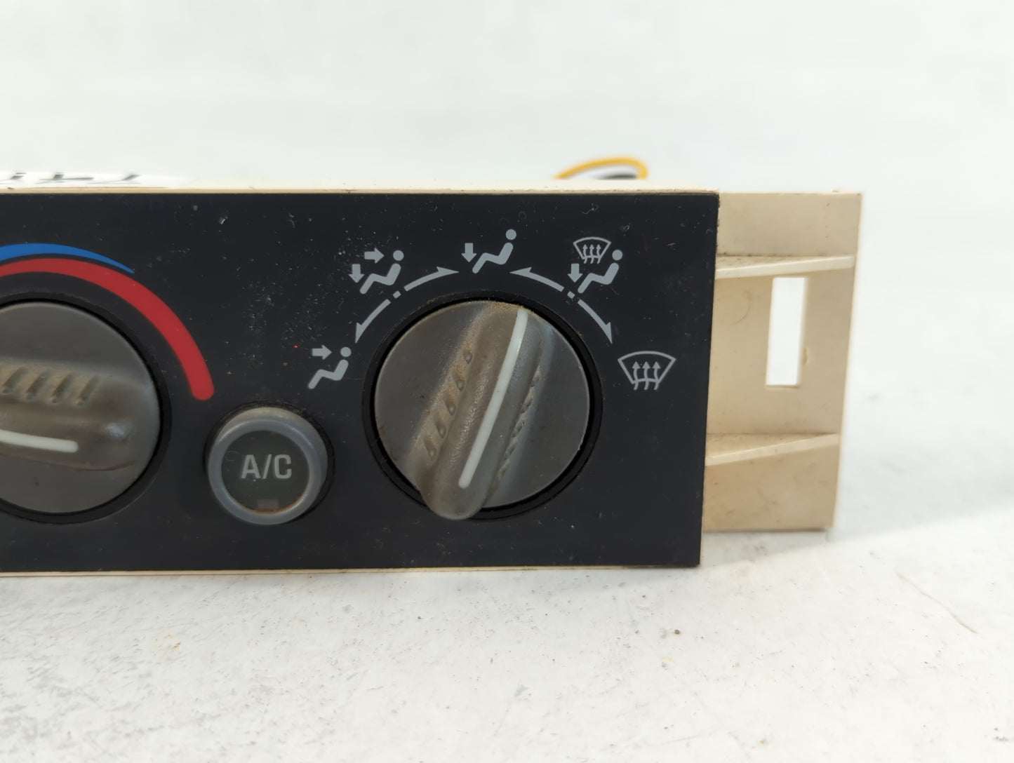 1999-2002 Chevrolet Silverado 1500 Climate Control Module Temperature AC/Heater Replacement P/N:92086-2 Fits OEM Used Auto P