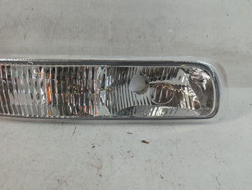 1999-2002 Chevrolet Silverado 1500 Passenger Right Oem Front Light Lamp