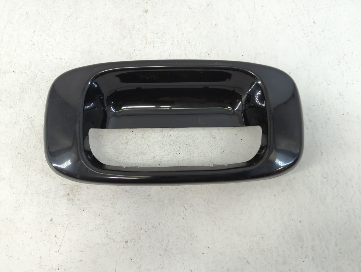 1999 Silverado 1500 Driver Rear Left Door Handle Exterior Assembly - Oemusedautoparts1.com