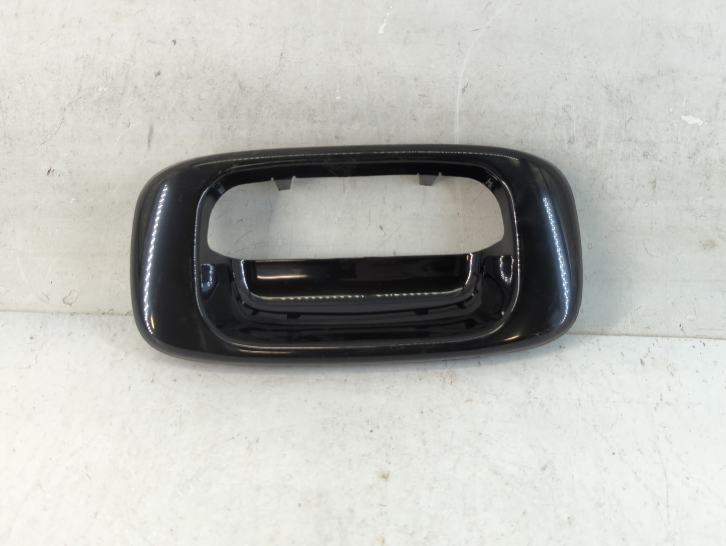 1999 Silverado 1500 Driver Rear Left Door Handle Exterior Assembly - Oemusedautoparts1.com