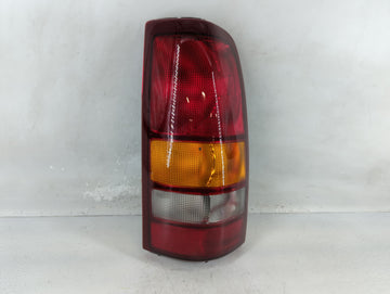 1999-2002 Chevrolet Silverado 1500 Tail Light Assembly Passenger Right OEM P/N:CV50053-B Fits Fits 1999 2000 2001 2002 2003 