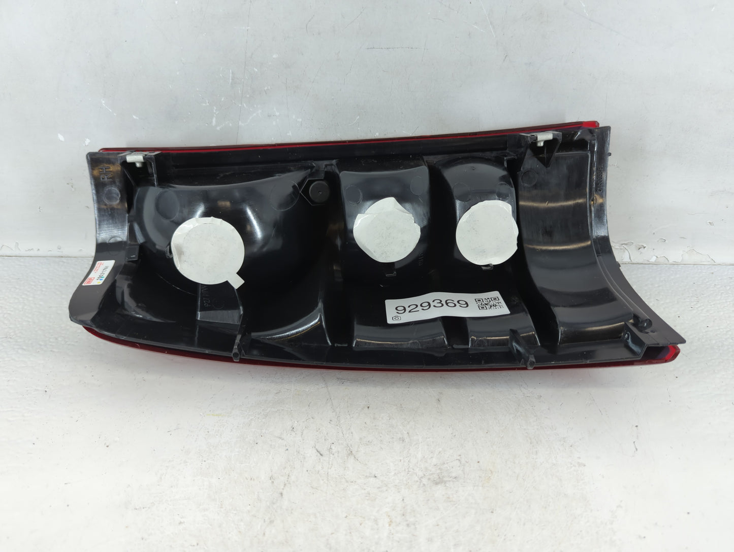 1999-2002 Chevrolet Silverado 1500 Tail Light Assembly Passenger Right OEM P/N:CV50053-B Fits Fits 1999 2000 2001 2002 2003 