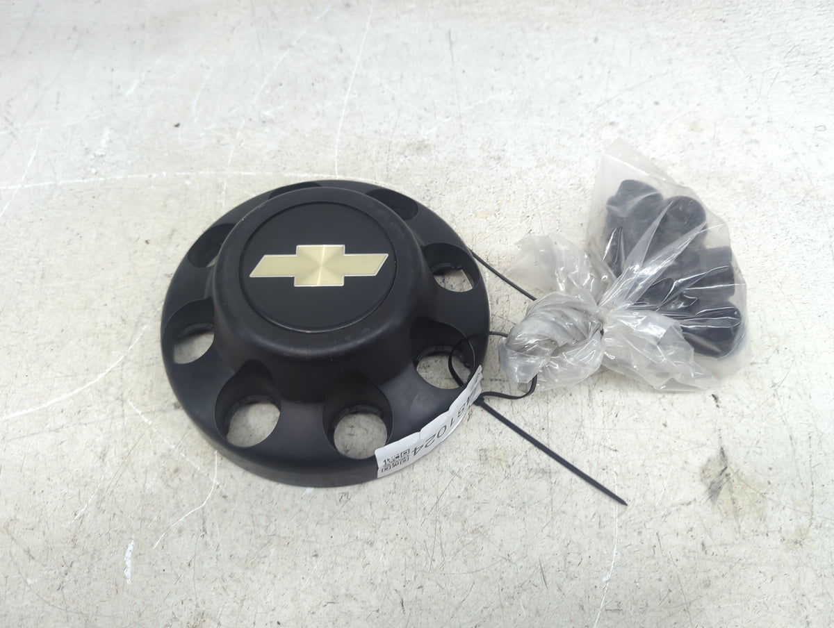 1999 Chevrolet Silverado 2500 Center Cap Oem - Oemusedautoparts1.com
