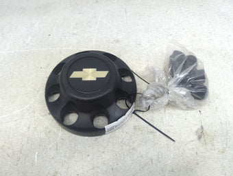 compare product 1999 Chevrolet Silverado 2500 Center Cap Oem