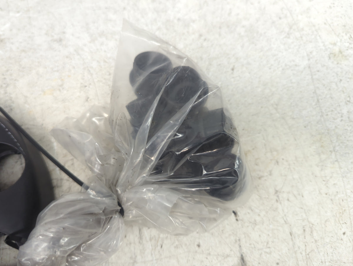 1999 Chevrolet Silverado 2500 Center Cap Oem - Oemusedautoparts1.com