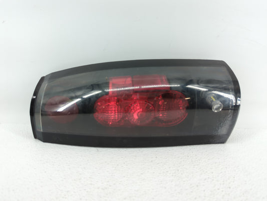 1995-1999 Chevrolet Suburban Tail Light Assembly Passenger Right OEM P/N:AI2RS2T Fits OEM Used Auto Parts