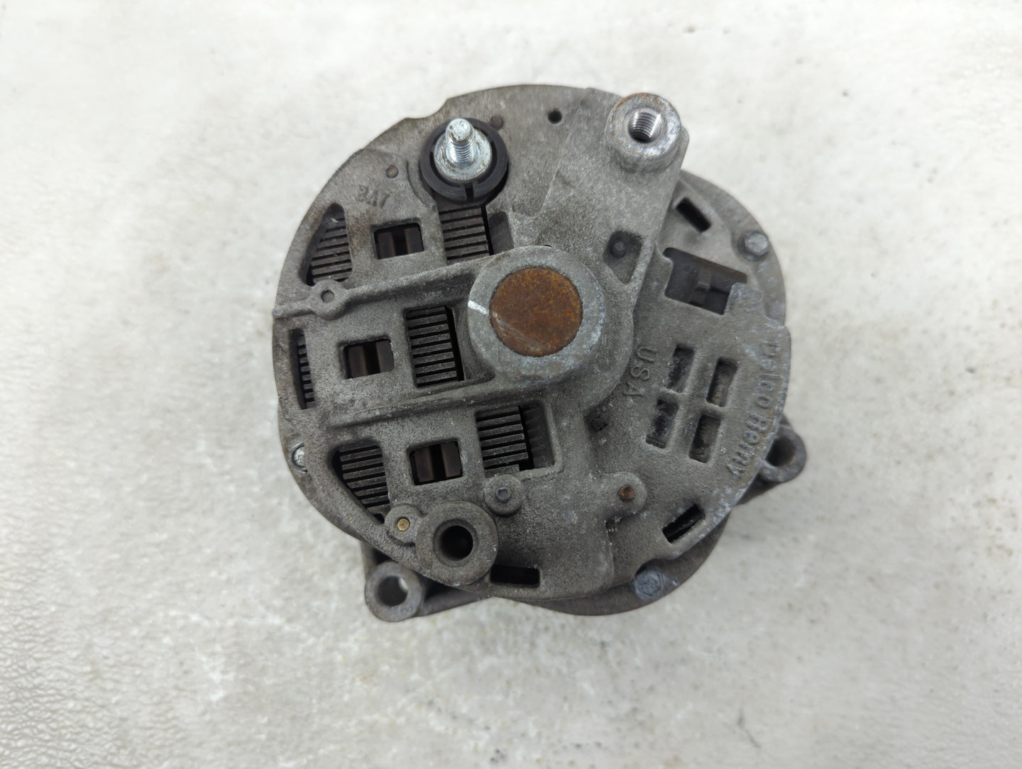 1996-1999 Chevrolet Suburban 1500 Alternator Replacement Generator Charging Assembly Engine OEM Fits Fits 1996 1997 1998 199