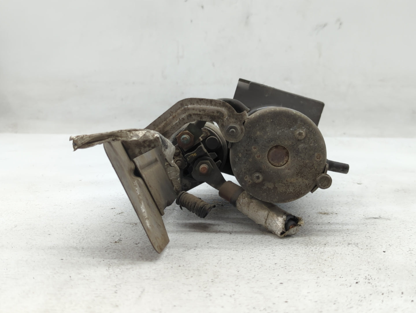 1999 Chevrolet Suburban 2500 Car Starter Motor Solenoid OEM Fits Fits 1995 1996 1997 1998 2000 OEM Used Auto Parts - Oemused