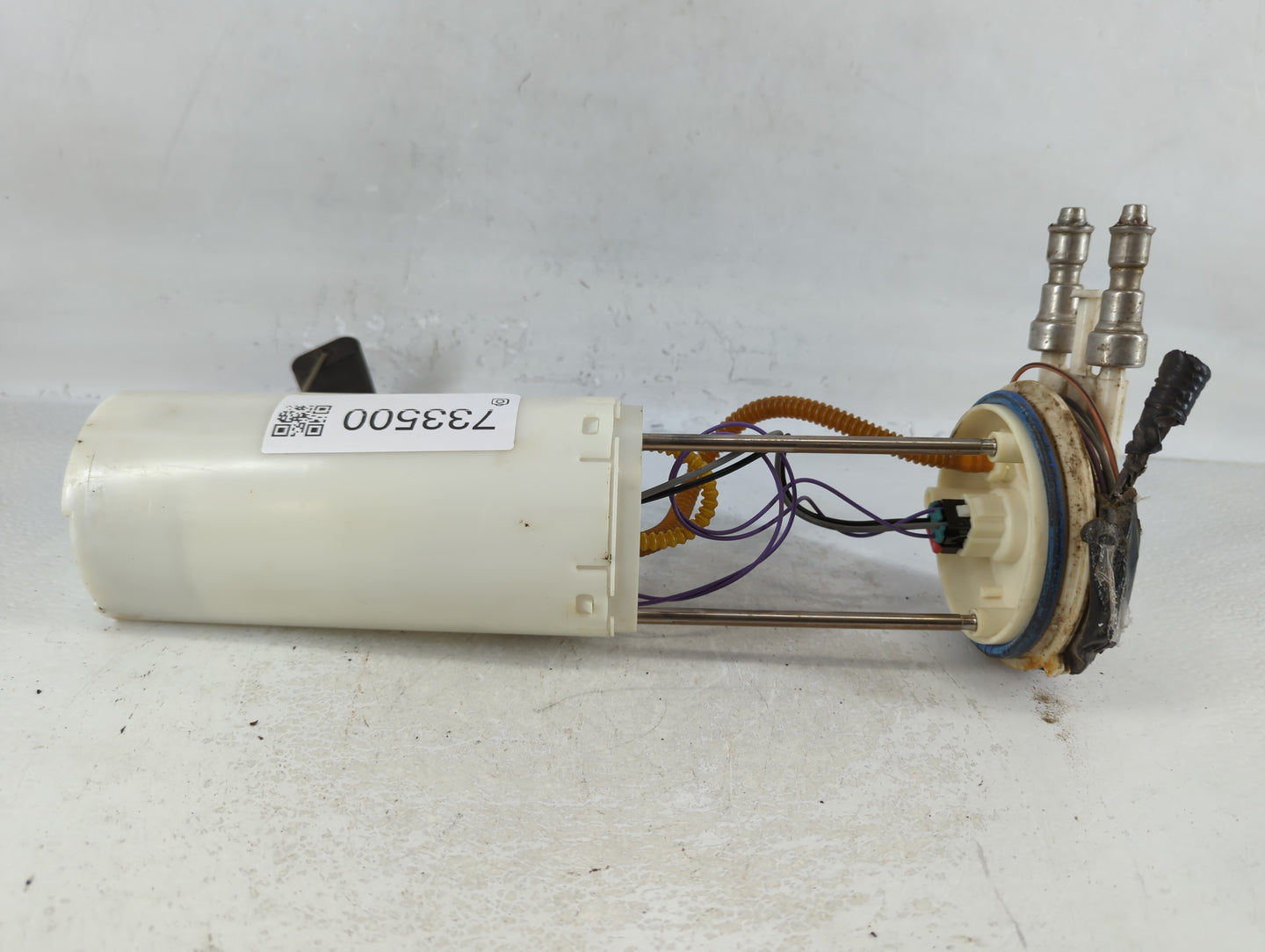 1999 Chevrolet Suburban 2500 Electrical Gas Fuel Pump Assembly - Oemusedautoparts1.com