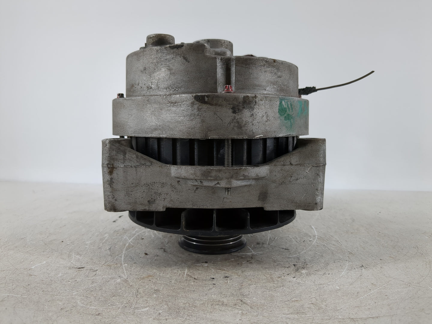 1996-2000 Chevrolet Tahoe Alternator Replacement Generator Charging Assembly Engine OEM Fits Fits 1996 1997 1998 1999 2000 O