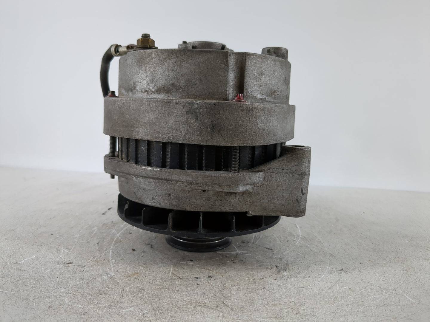 1996-2000 Chevrolet Tahoe Alternator Replacement Generator Charging Assembly Engine OEM Fits Fits 1996 1997 1998 1999 2000 O