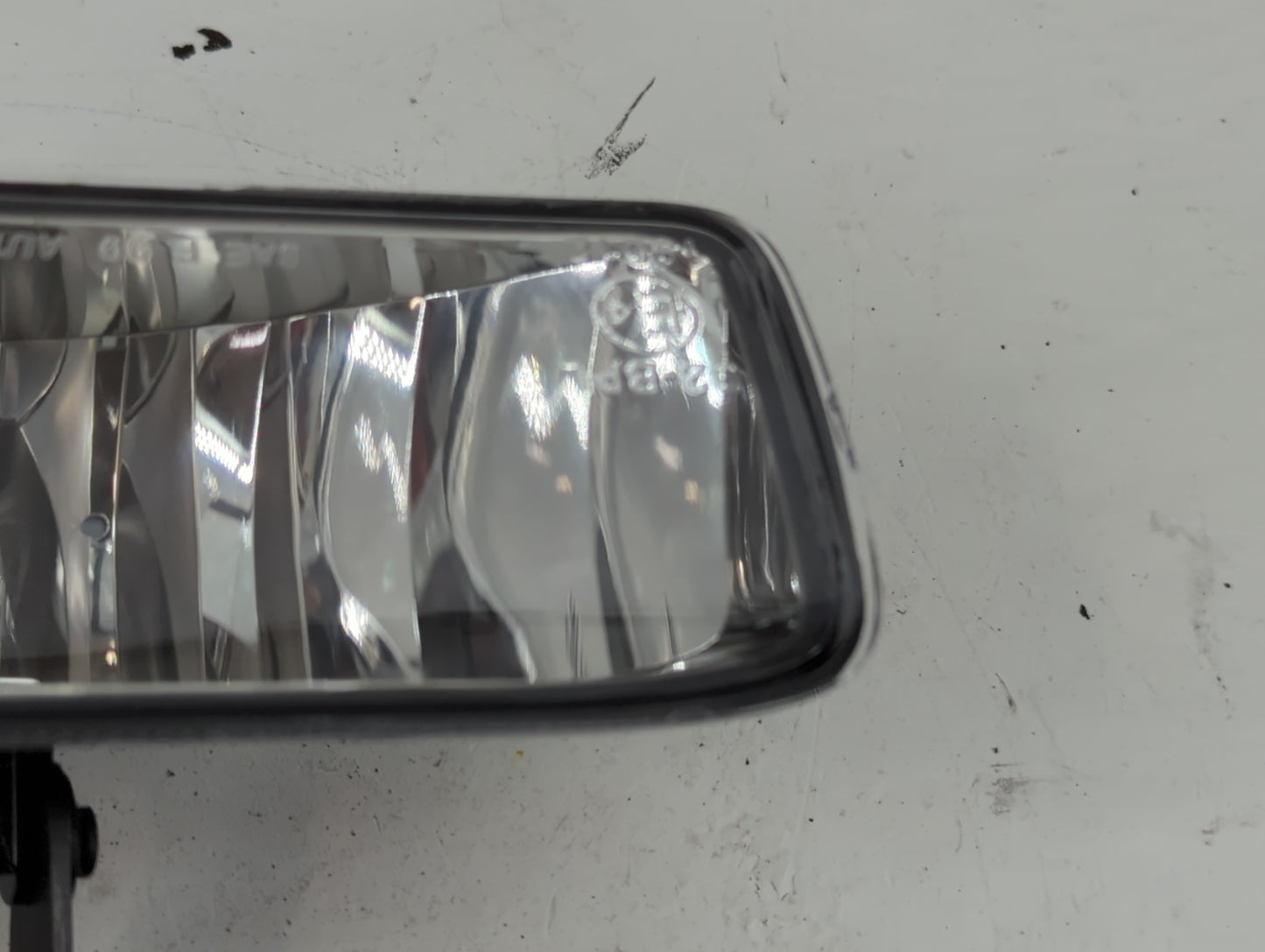 1999-2000 Chevrolet Tahoe Driver Left Oem Front Light Lamp - Oemusedautoparts1.com
