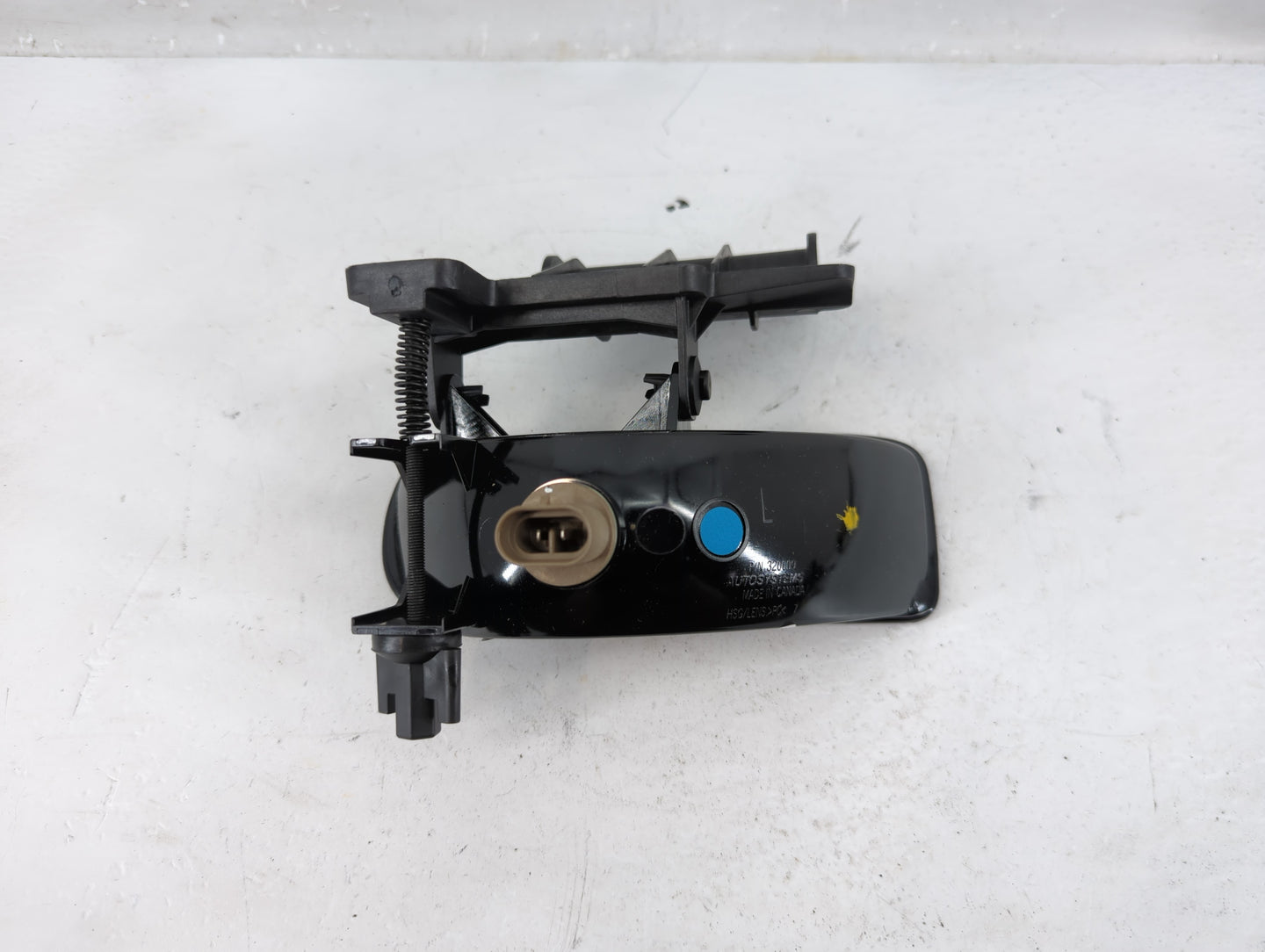1999-2000 Chevrolet Tahoe Driver Left Oem Front Light Lamp - Oemusedautoparts1.com