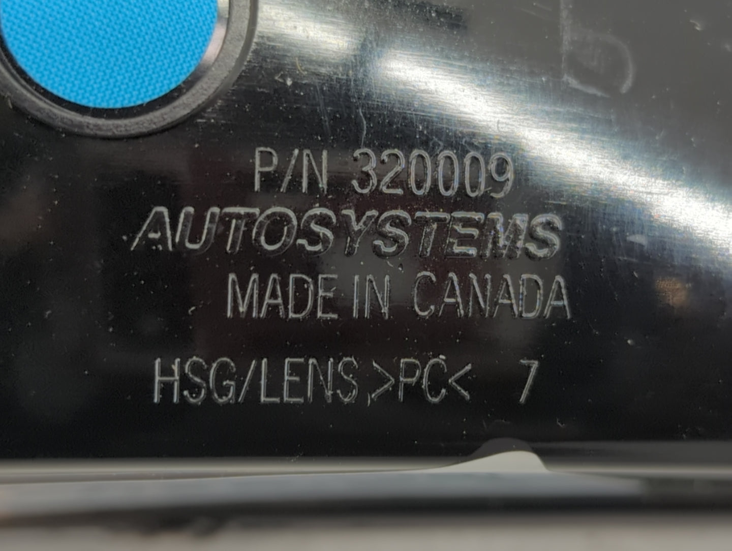 1999-2000 Chevrolet Tahoe Driver Left Oem Front Light Lamp - Oemusedautoparts1.com