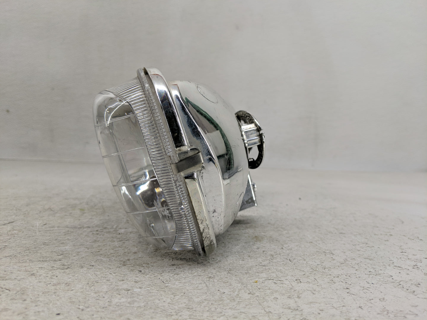 1995-2000 Chevrolet Tahoe Driver Left Oem Head Light Headlight Lamp - Oemusedautoparts1.com