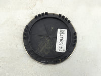 1999 Chevrolet Tahoe Center Cap Oem Black 1413847 - Oemusedautoparts1.com