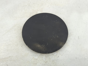 compare product 1999 Chevrolet Tahoe Center Cap Oem Black 1413848