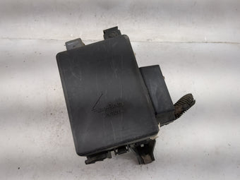compare product 1999 Chevrolet Tahoe Fusebox Fuse Box Panel Relay Module P/N:12162365-D 12177235, 12088567, 12177234, 12193604 Fits OEM Used Auto Parts