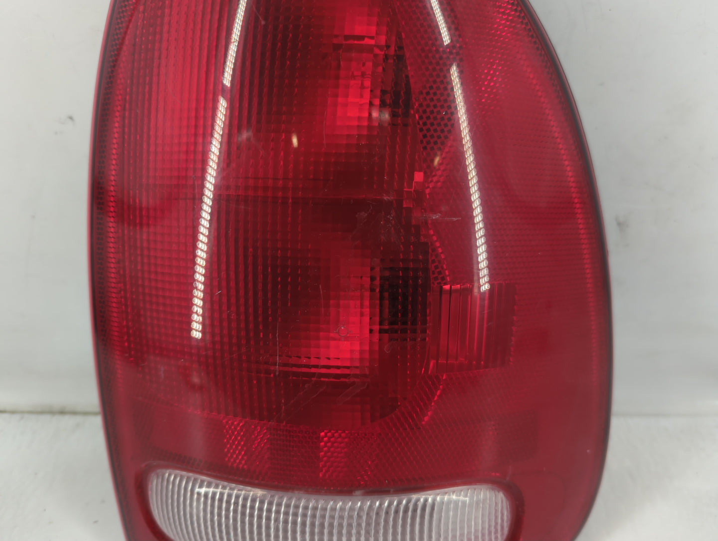 1999 Chrysler Voyager Tail Light Assembly Passenger Right OEM Fits Fits 1996 1997 1998 2000 2001 2002 2003 OEM Used Auto Par