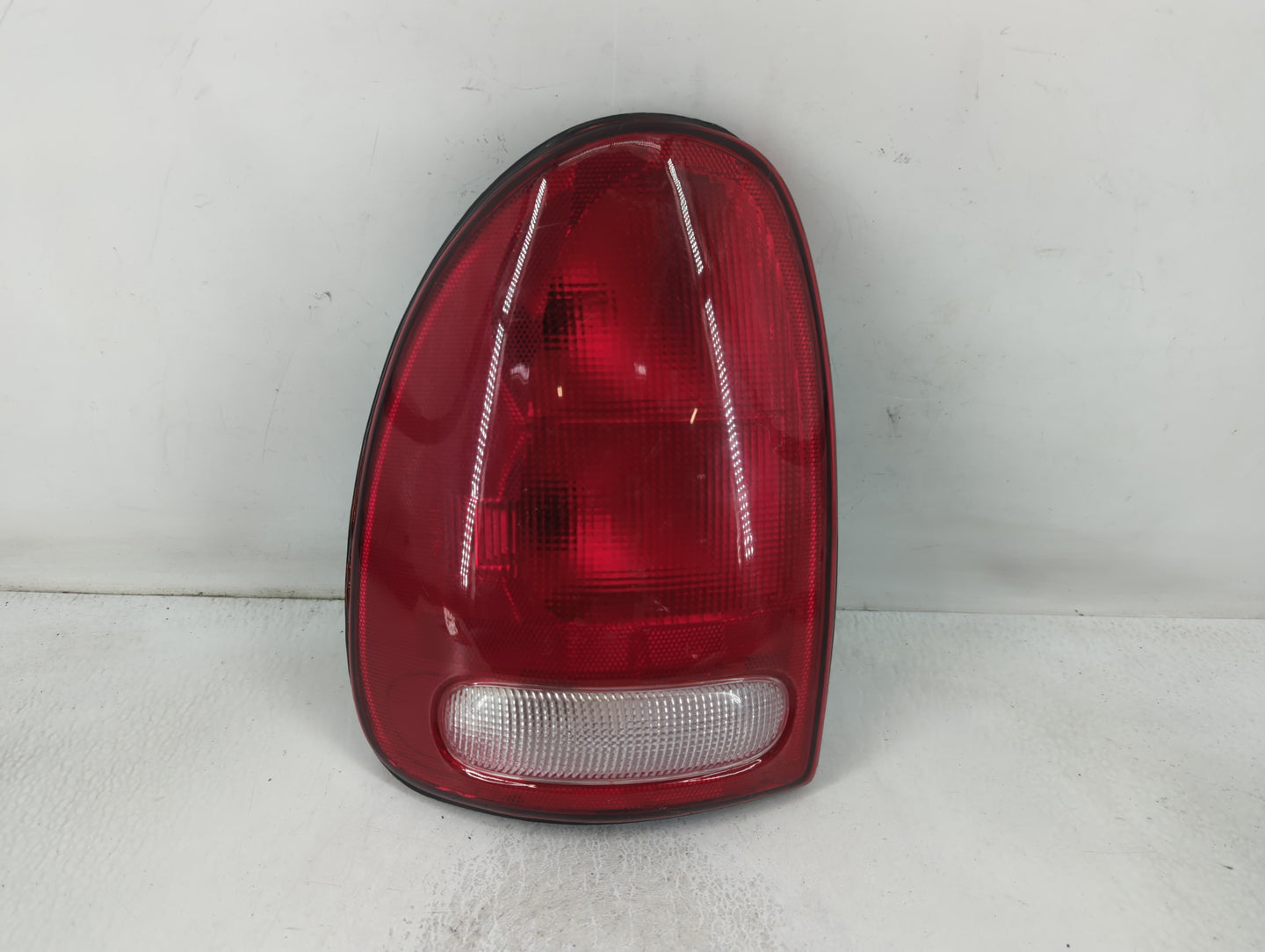 1999 Chrysler Voyager Tail Light Assembly Driver Left OEM Fits Fits 1996 1997 1998 2000 2001 2002 2003 OEM Used Auto Parts -