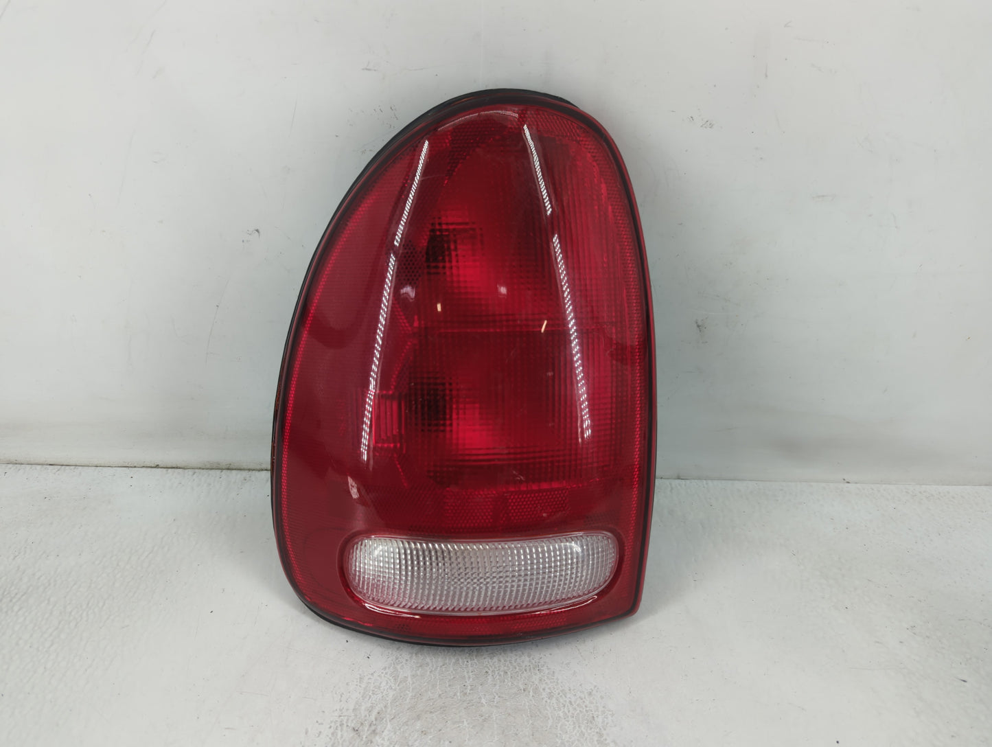 1999 Chrysler Voyager Tail Light Assembly Driver Left OEM Fits Fits 1996 1997 1998 2000 2001 2002 2003 OEM Used Auto Parts -