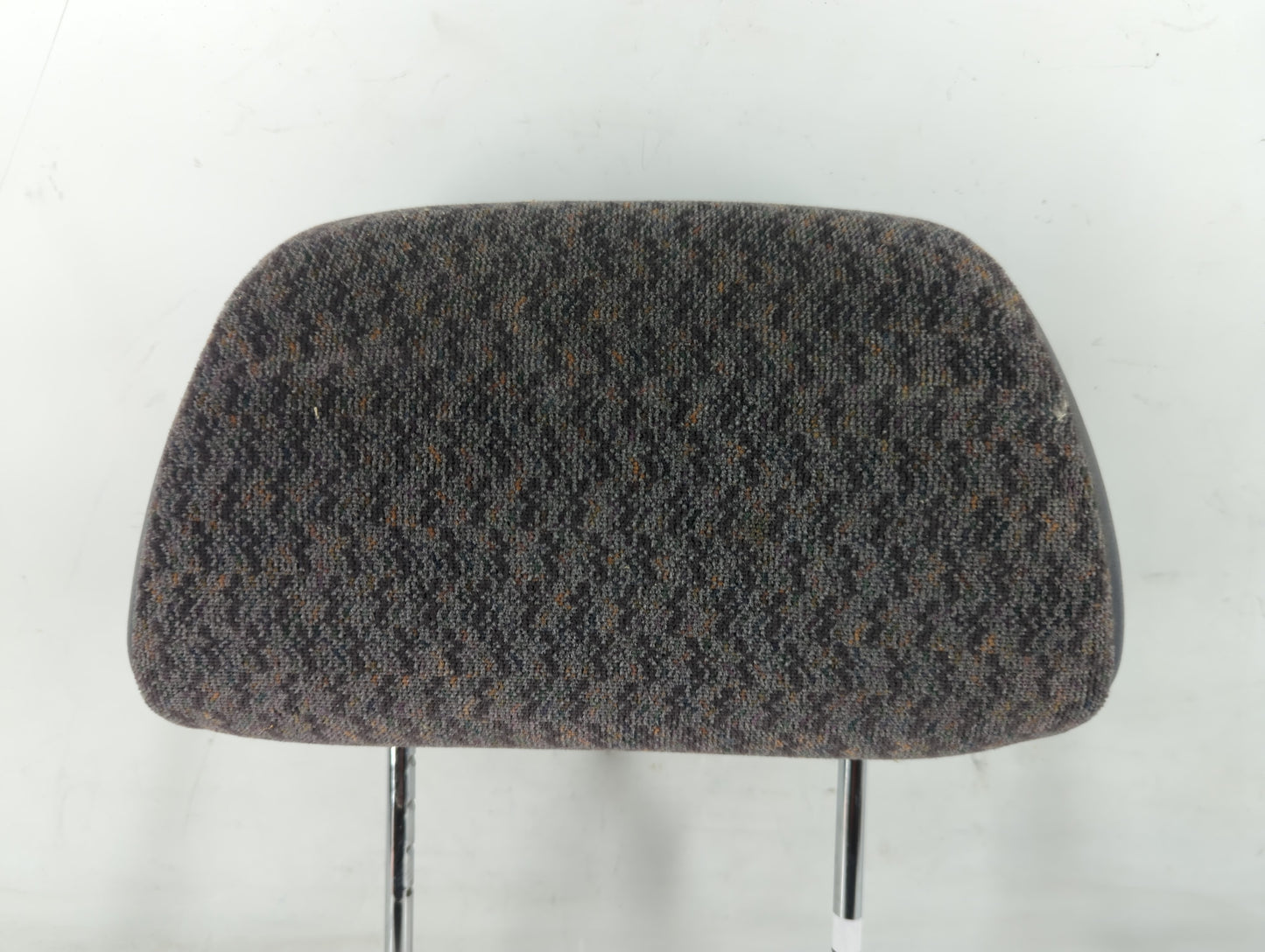 1999 Chrysler Voyager Headrest Head Rest Rear Seat Fits OEM Used Auto Parts - Oemusedautoparts1.com