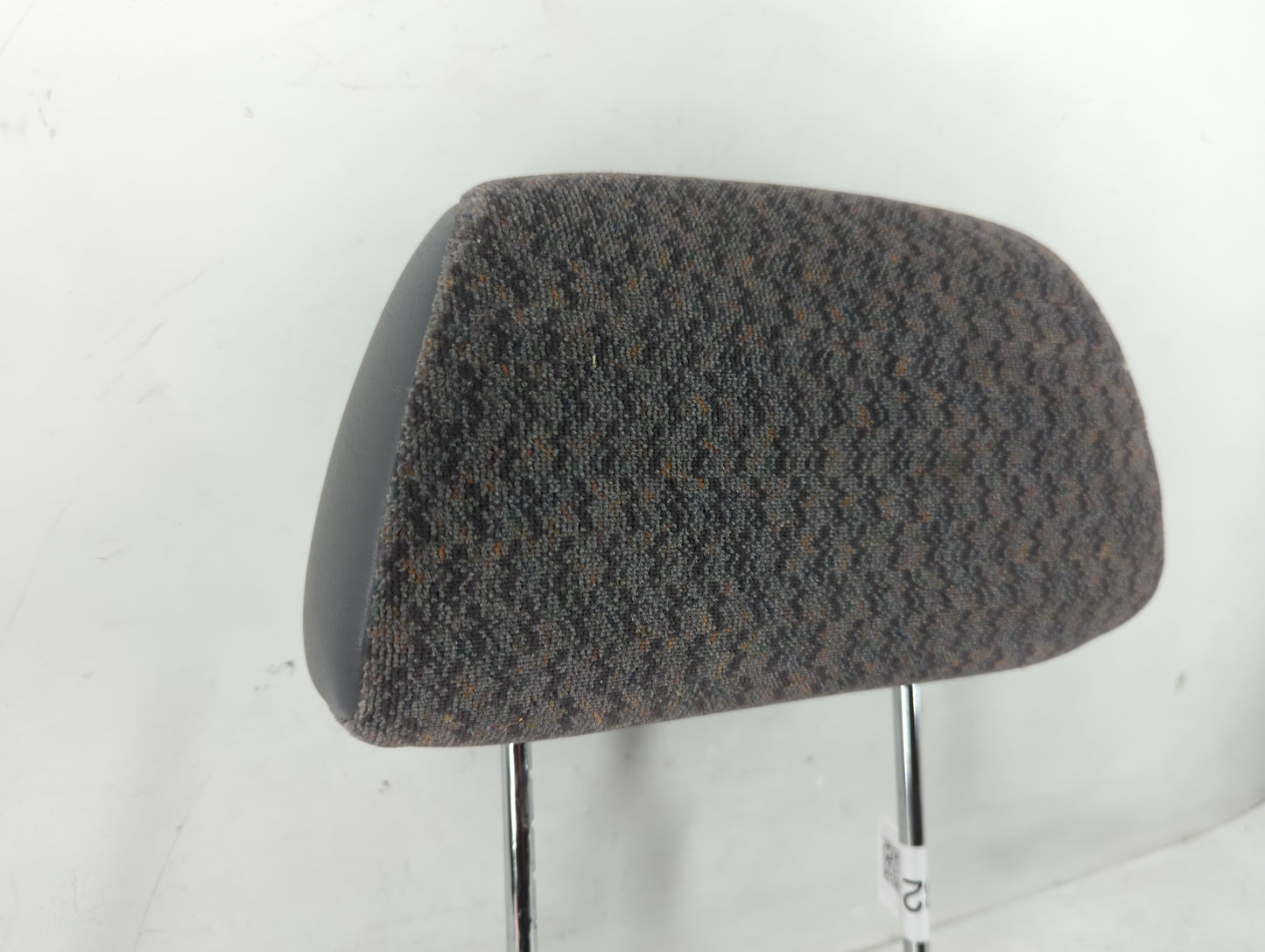 1999 Chrysler Voyager Headrest Head Rest Rear Seat Fits OEM Used Auto Parts - Oemusedautoparts1.com