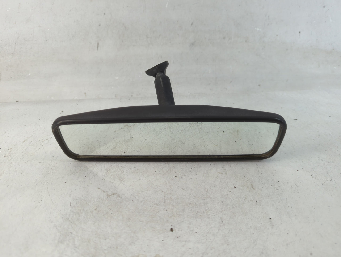 1999 Chrysler Voyager Interior Rear View Mirror Replacement OEM P/N:E10110101 Fits OEM Used Auto Parts - Oemusedautoparts1.c