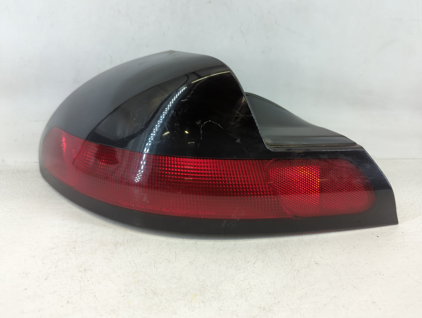 1997-2000 Dodge Avenger Tail Light Assembly Driver Left OEM P/N:168 2057 Fits Fits 1997 1998 1999 2000 OEM Used Auto Parts -