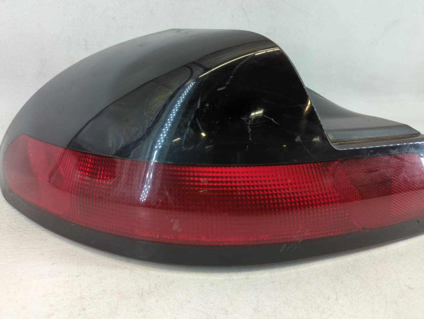 1997-2000 Dodge Avenger Tail Light Assembly Driver Left OEM P/N:168 2057 Fits Fits 1997 1998 1999 2000 OEM Used Auto Parts -