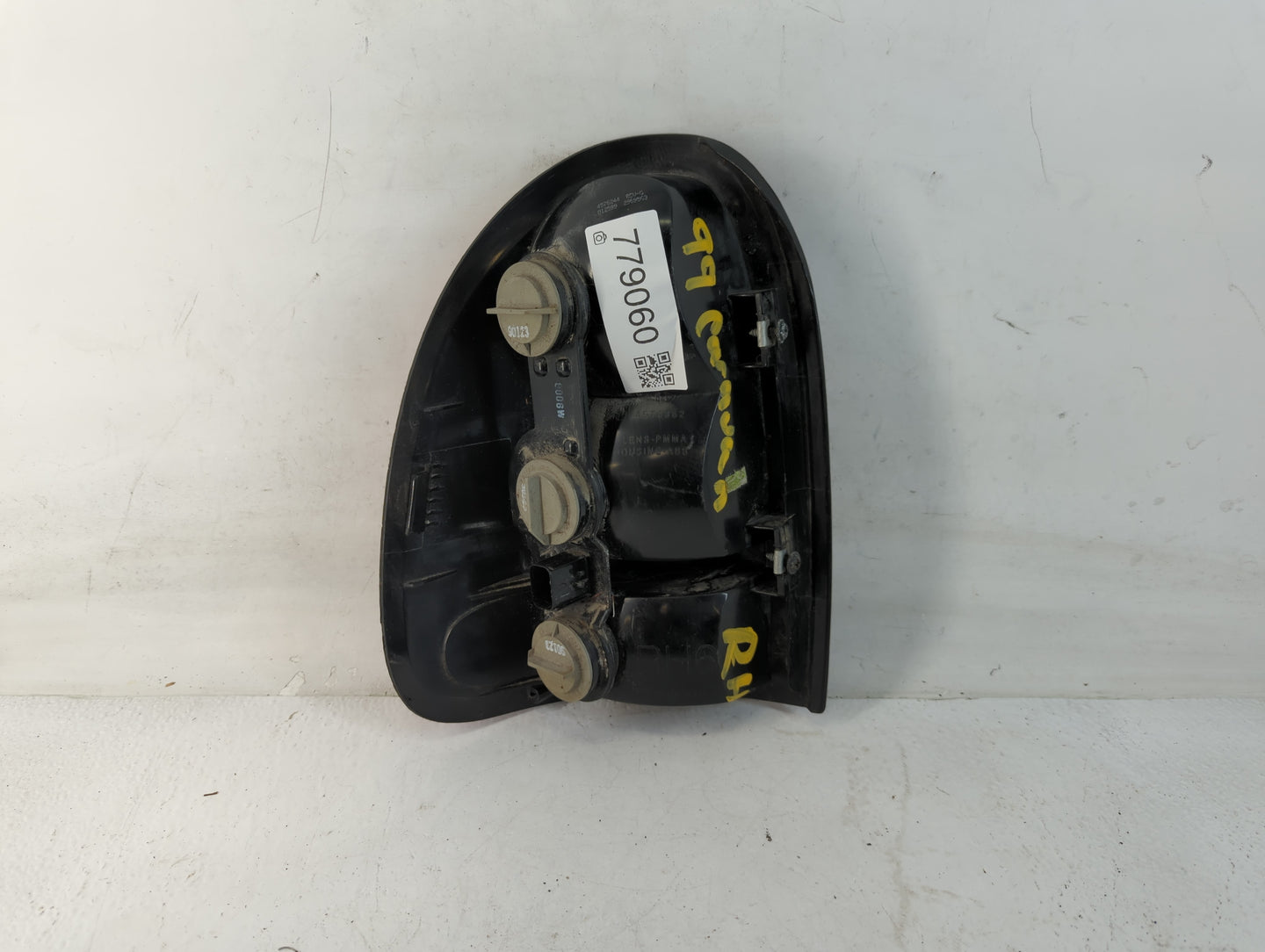 1996-2000 Dodge Caravan Tail Light Assembly Driver Left OEM P/N:3794-01B Fits Fits 1996 1997 1998 1999 2000 2001 2002 2003 O