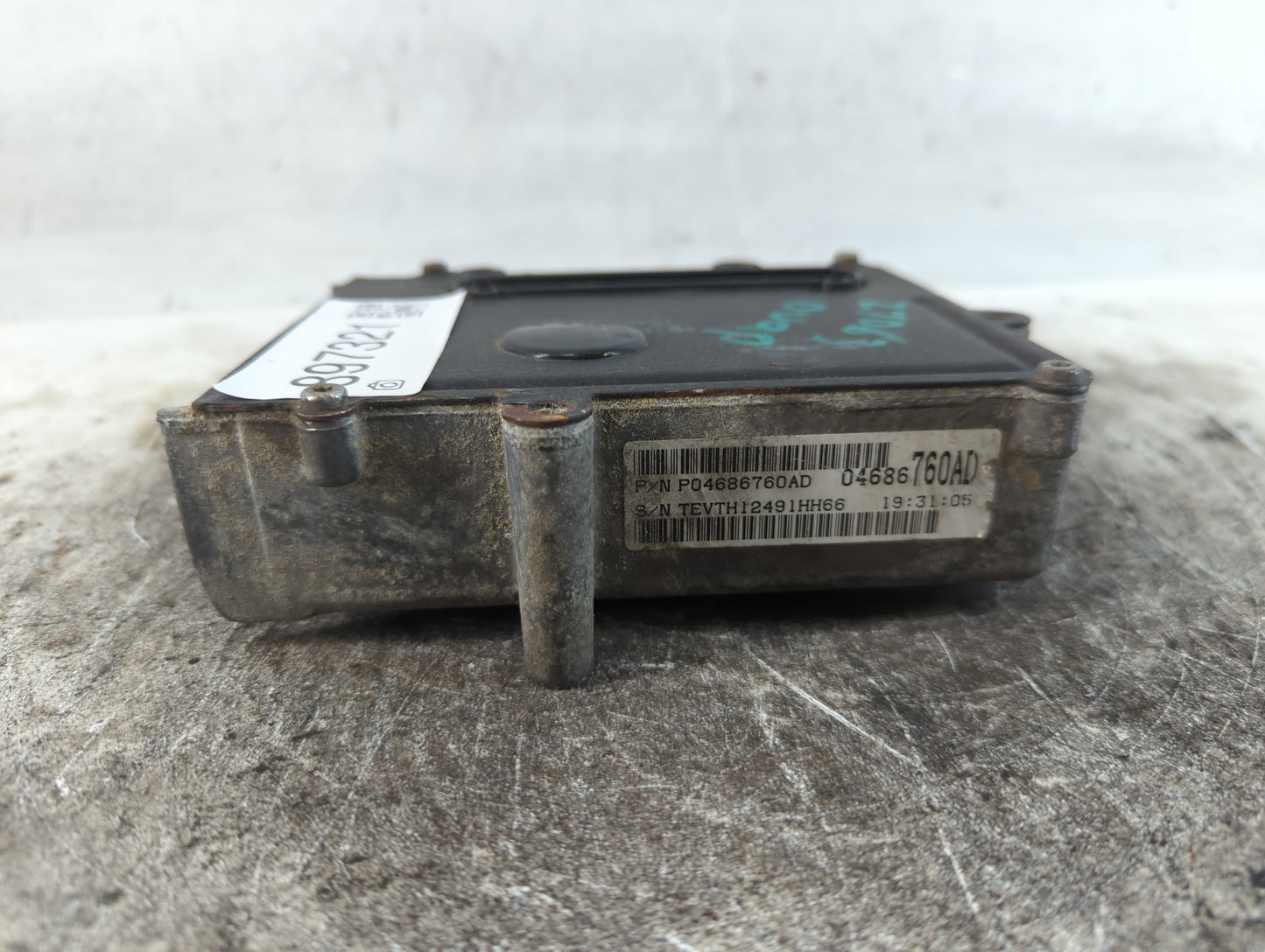 1999-1999 Dodge Caravan Transmission Control Module Tcu Tcm P04686760ad - Oemusedautoparts1.com