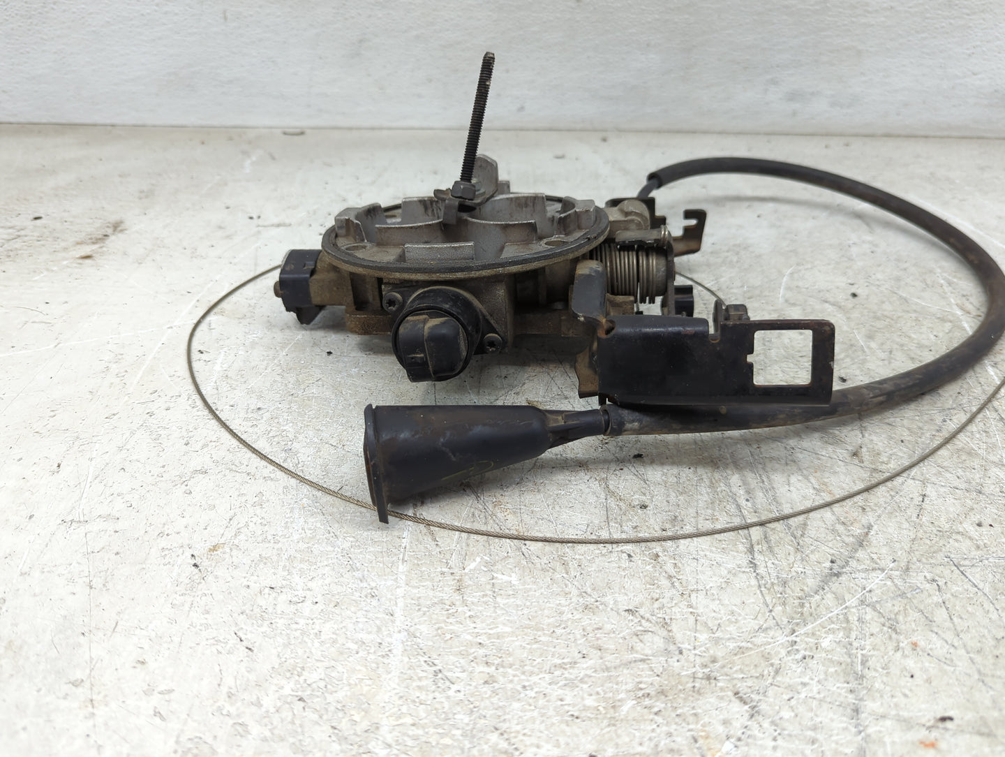 1997-2003 Dodge Dakota Throttle Body Fits Fits 1997 1998 1999 2000 2001 2002 2003 OEM Used Auto Parts - Oemusedautoparts1.co