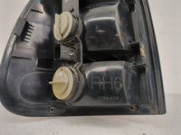 1999 Dodge Durango Tail Light Assembly Passenger Right OEM P/N:4576362 Fits OEM Used Auto Parts - Oemusedautoparts1.com