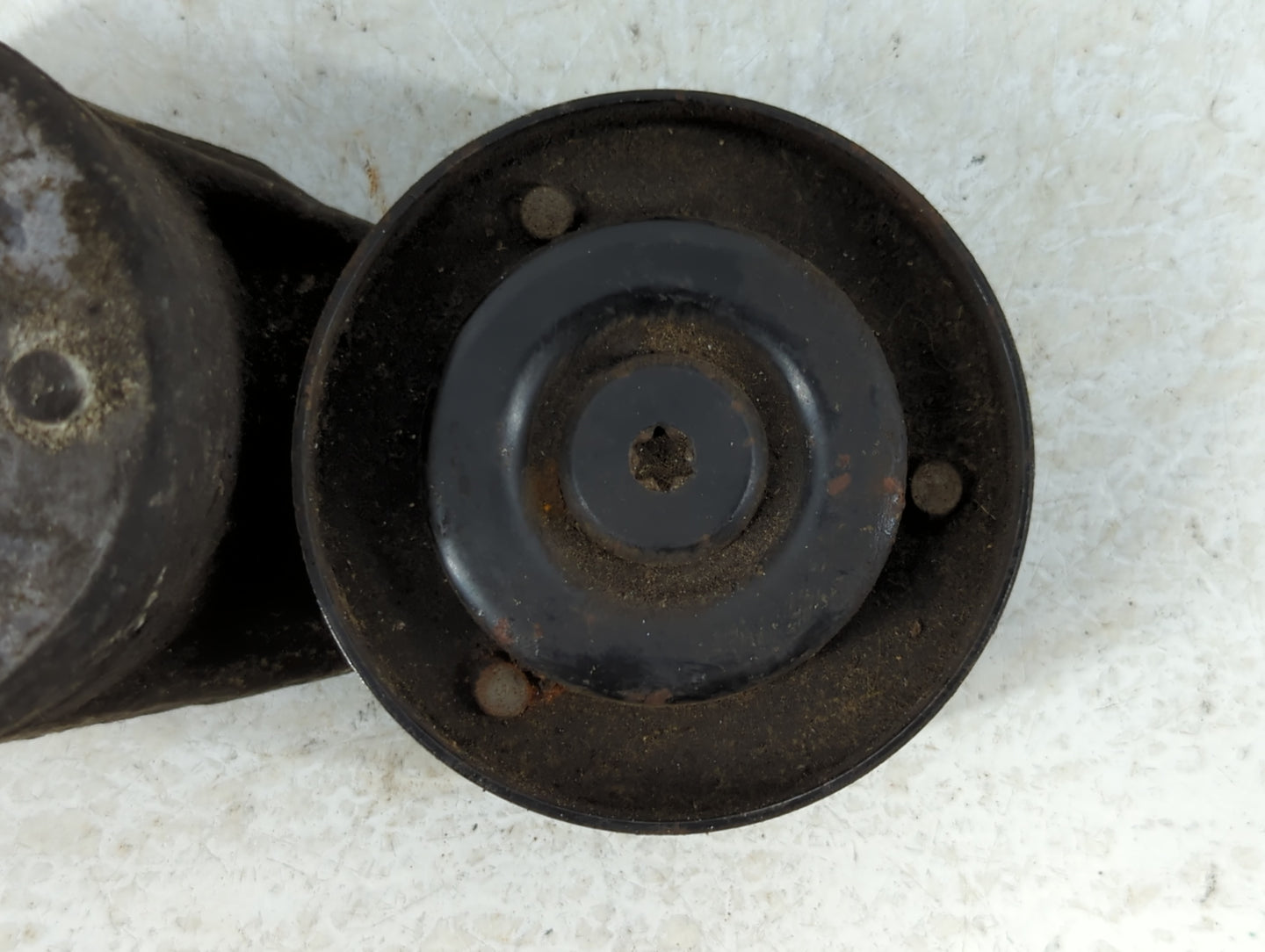 1999 Dodge P200 Belt Tensioner Pulley and idler pulley - Oemusedautoparts1.com