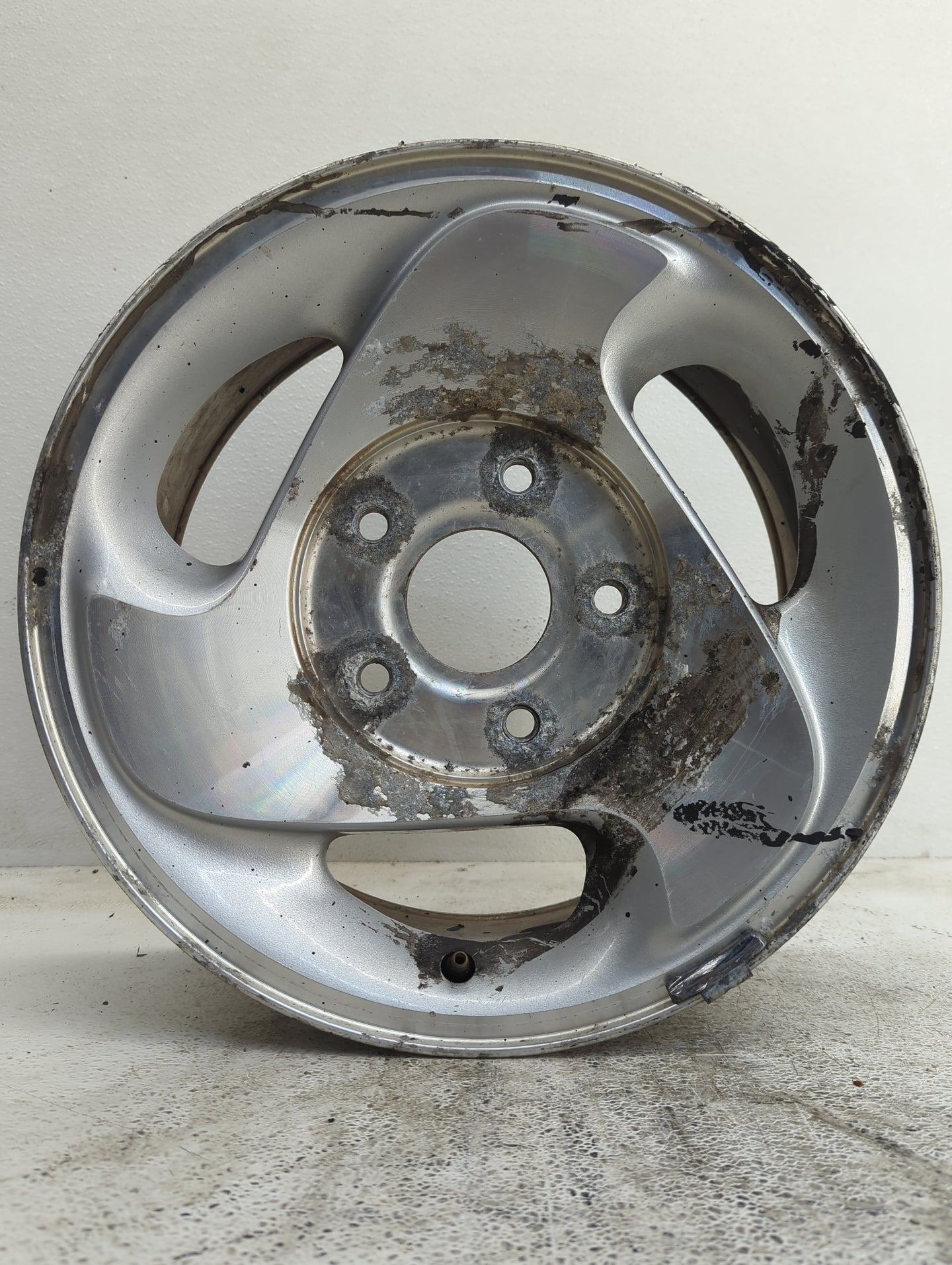 1998-1999 Dodge Ram 1500 Oem Wheel Rim - Oemusedautoparts1.com
