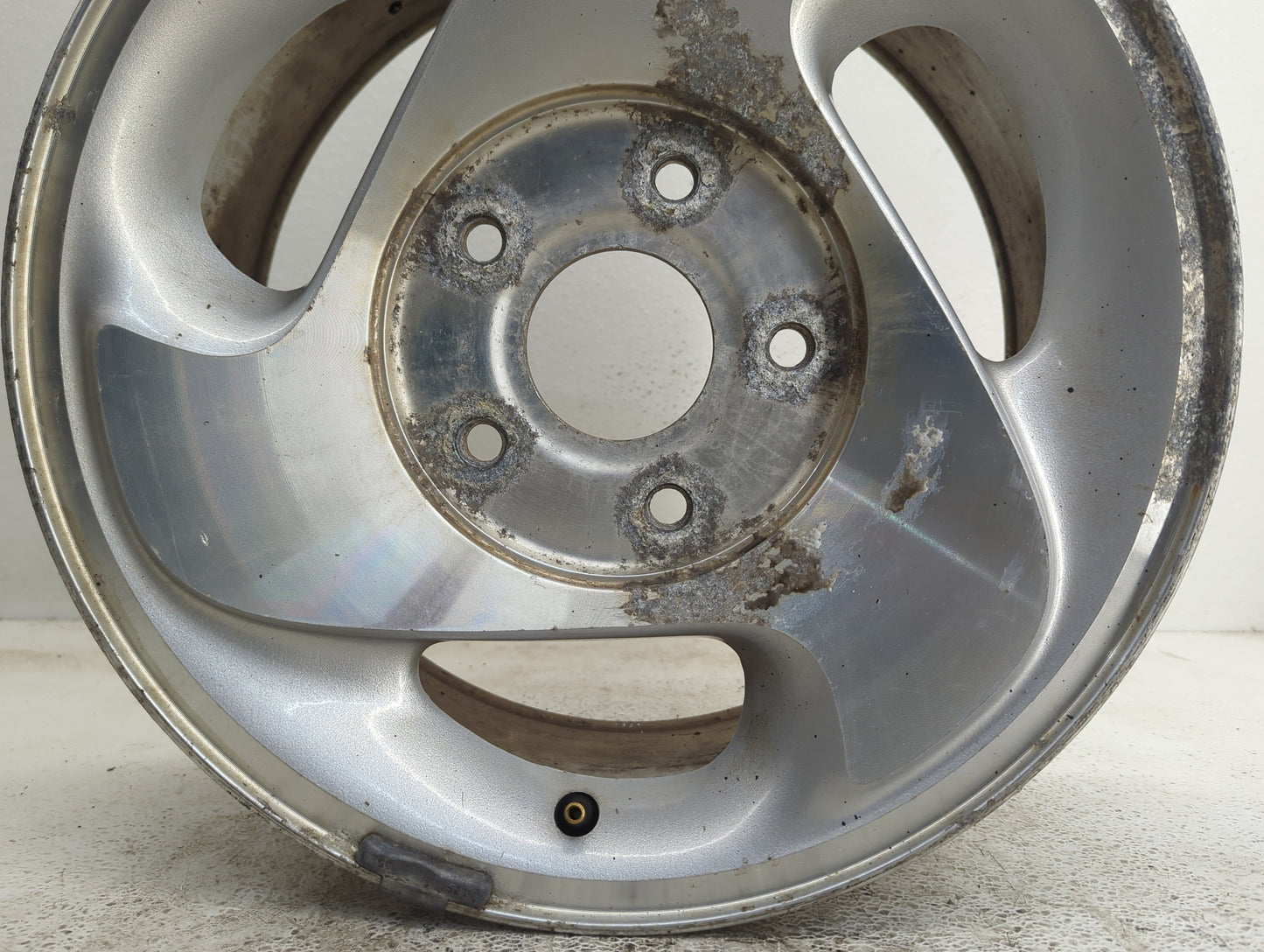 1998-1999 Dodge Ram 1500 Oem Wheel Rim - Oemusedautoparts1.com