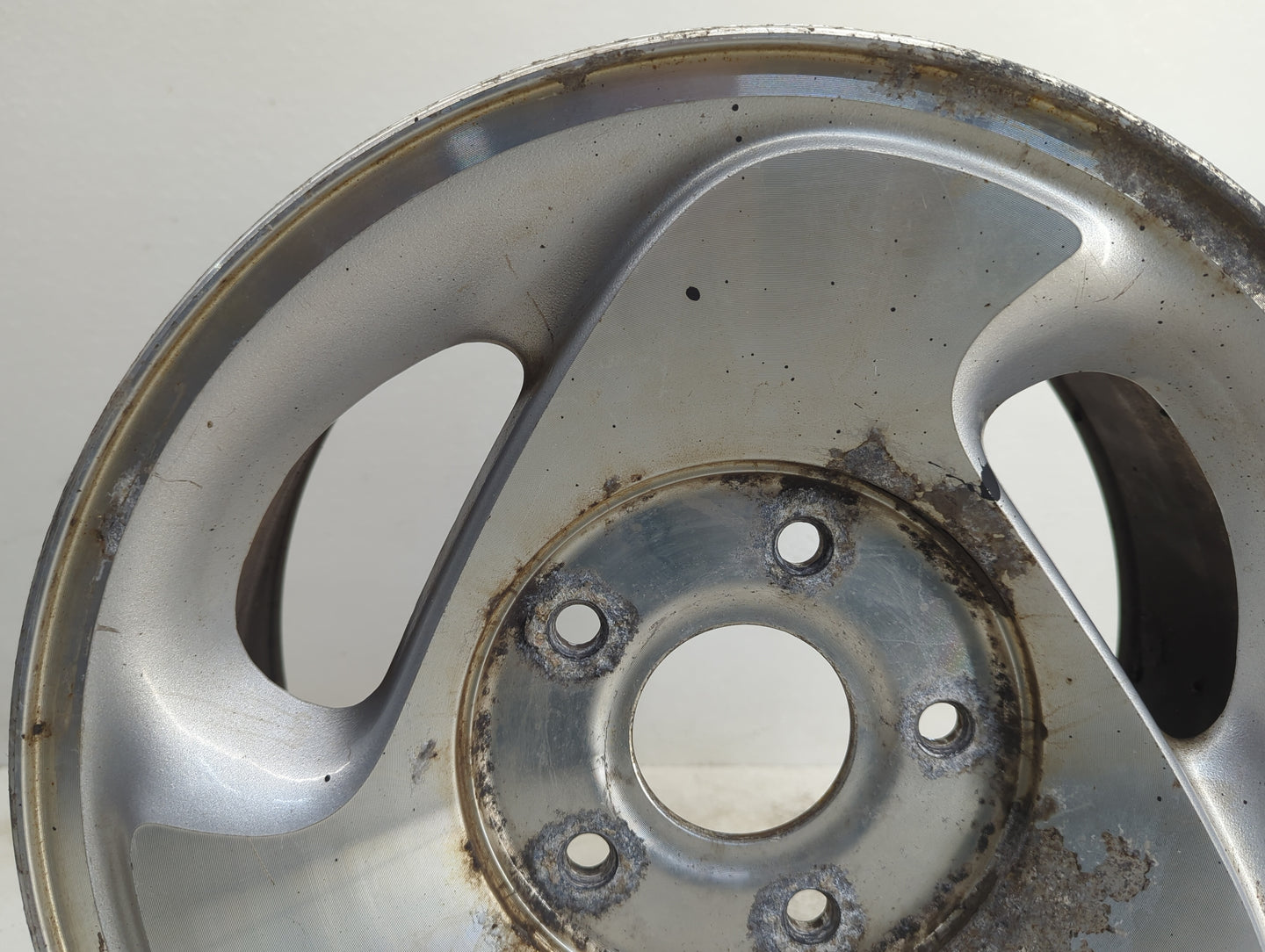 1998-1999 Dodge Ram 1500 Oem Wheel Rim - Oemusedautoparts1.com