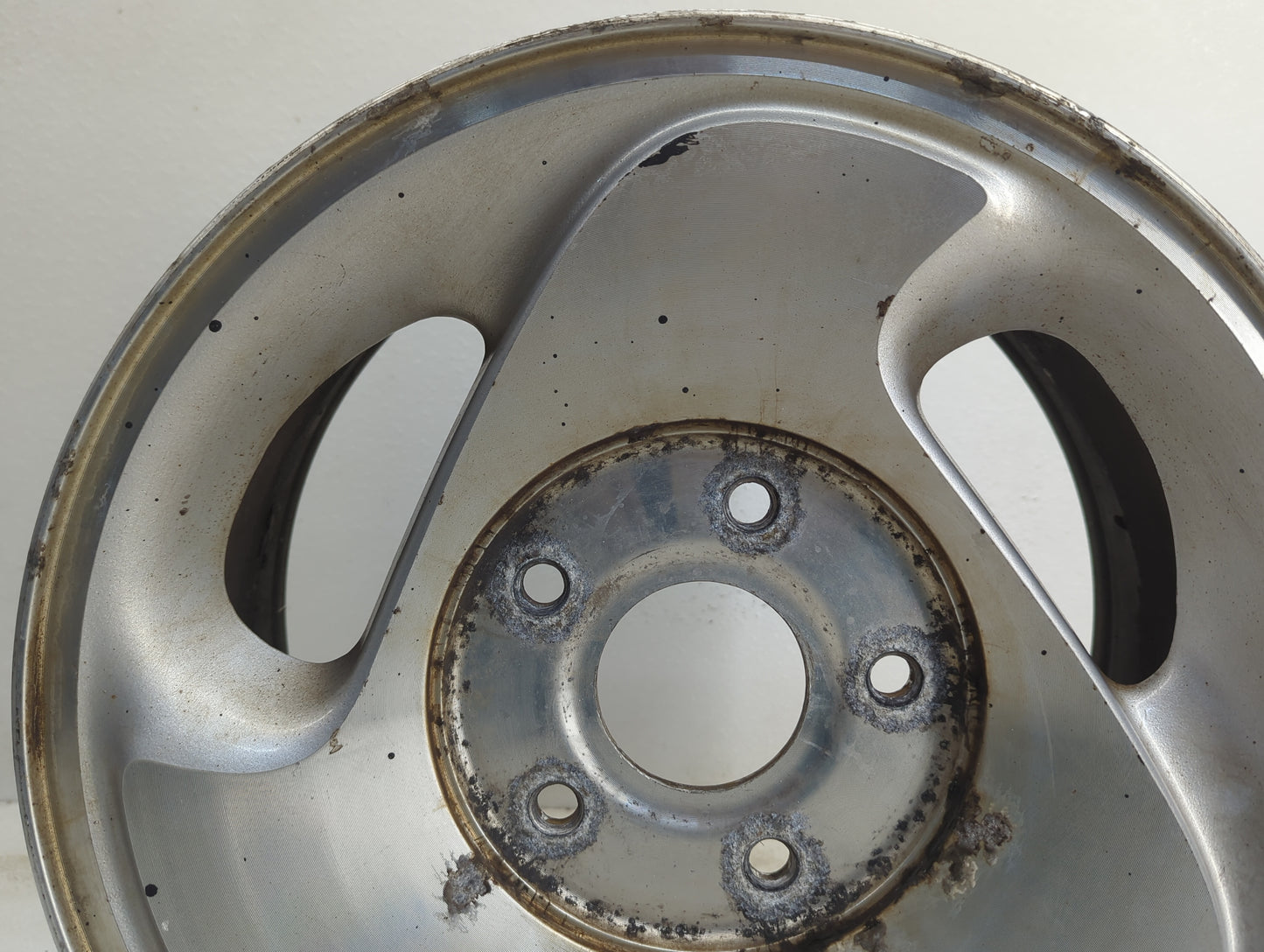 1998-1999 Dodge Ram 1500 Oem Wheel Rim - Oemusedautoparts1.com