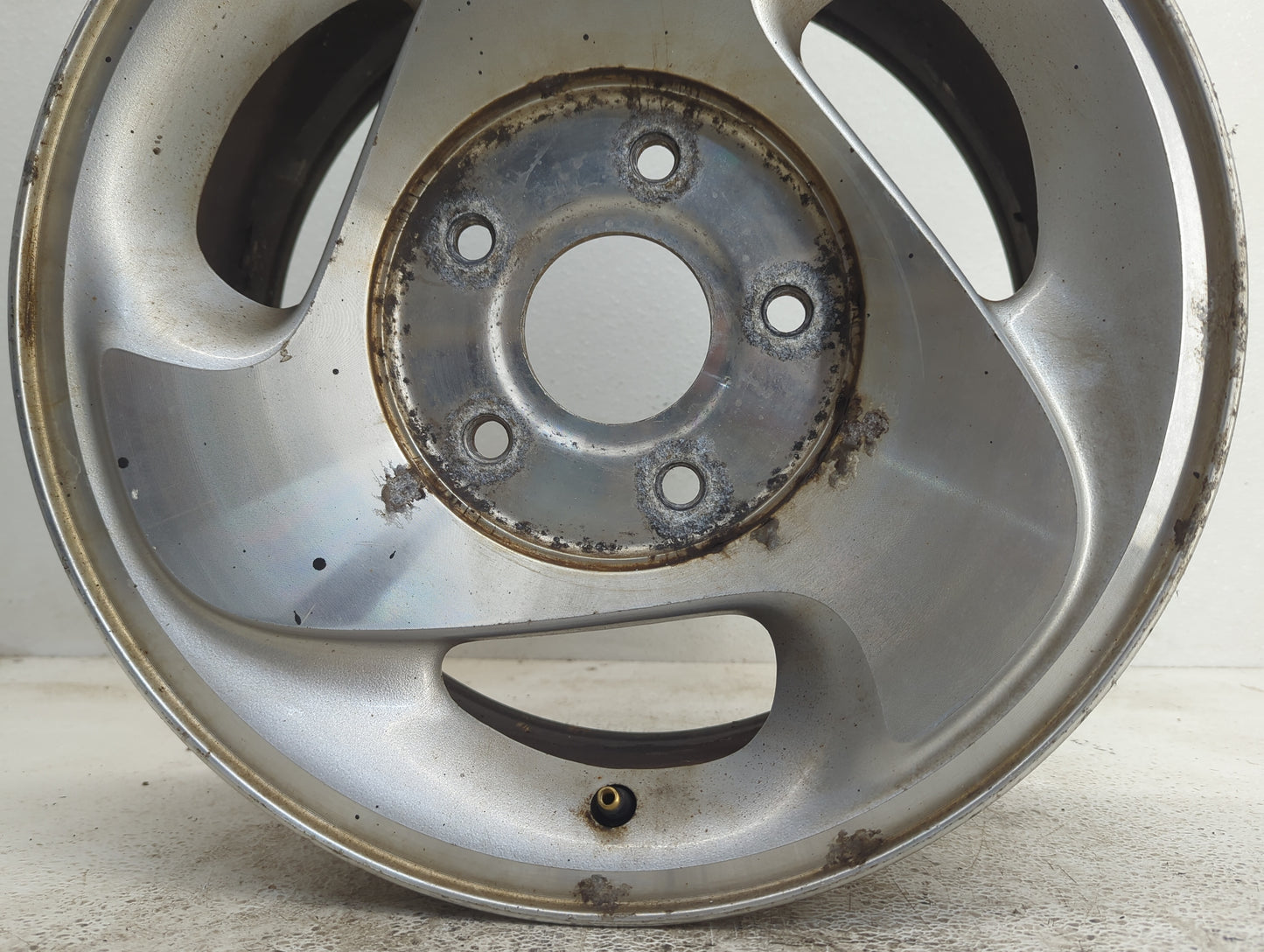 1998-1999 Dodge Ram 1500 Oem Wheel Rim - Oemusedautoparts1.com