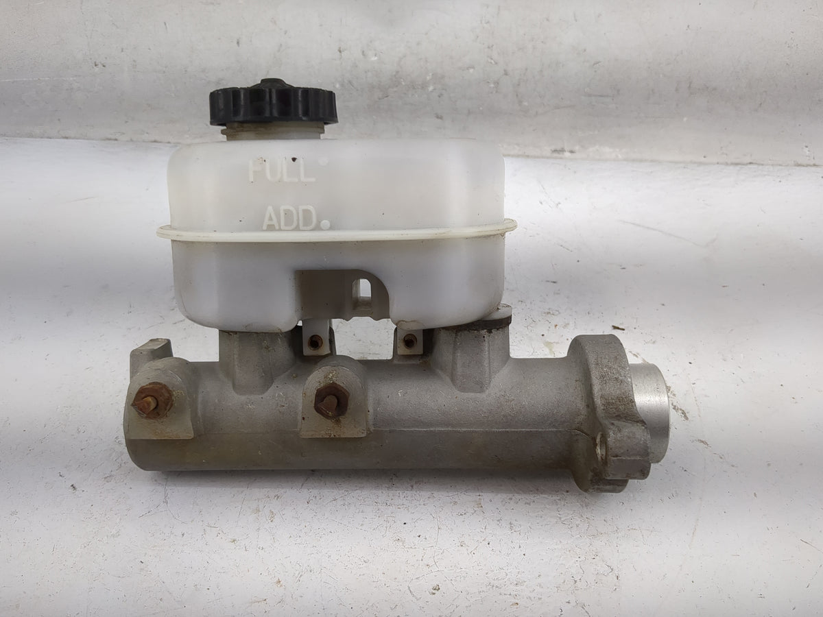 1998-2001 Dodge Ram 1500 Brake Master Cylinder 1092001 - Oemusedautoparts1.com