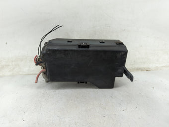 compare product 1999 Dodge Ram 2500 Fusebox Fuse Box Panel Relay Module P/N:56045326AB Fits OEM Used Auto Parts