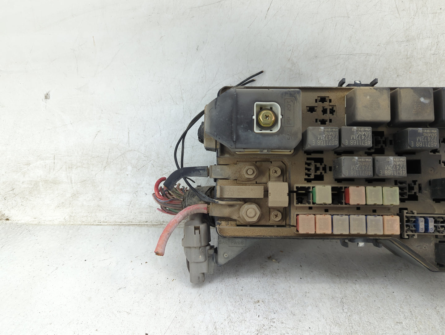 1999 Dodge Ram 2500 Fusebox Fuse Box Panel Relay Module P/N:56045326AB Fits OEM Used Auto Parts - Oemusedautoparts1.com