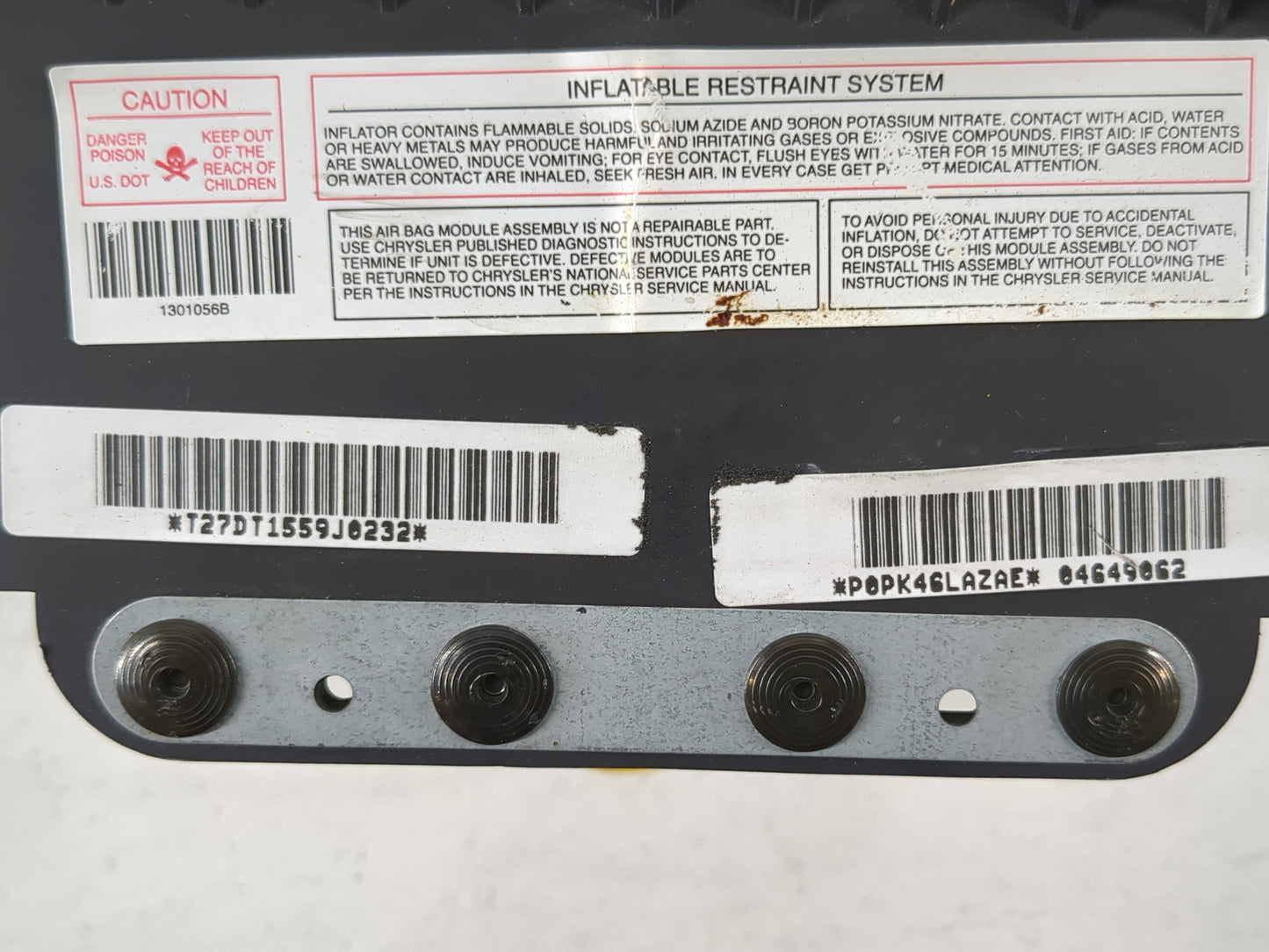 1999 Dodge Stratus Air Bag Driver Left Steering Wheel Mounted P/N:T27DT1559J0232 Fits OEM Used Auto Parts - Oemusedautoparts